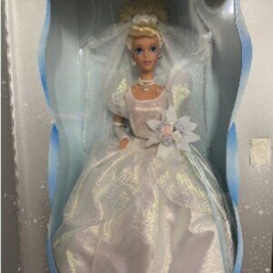 1995 Vintage MATTEL BARBIE WALT DISNEY WEDDING CINDERELLA 14232